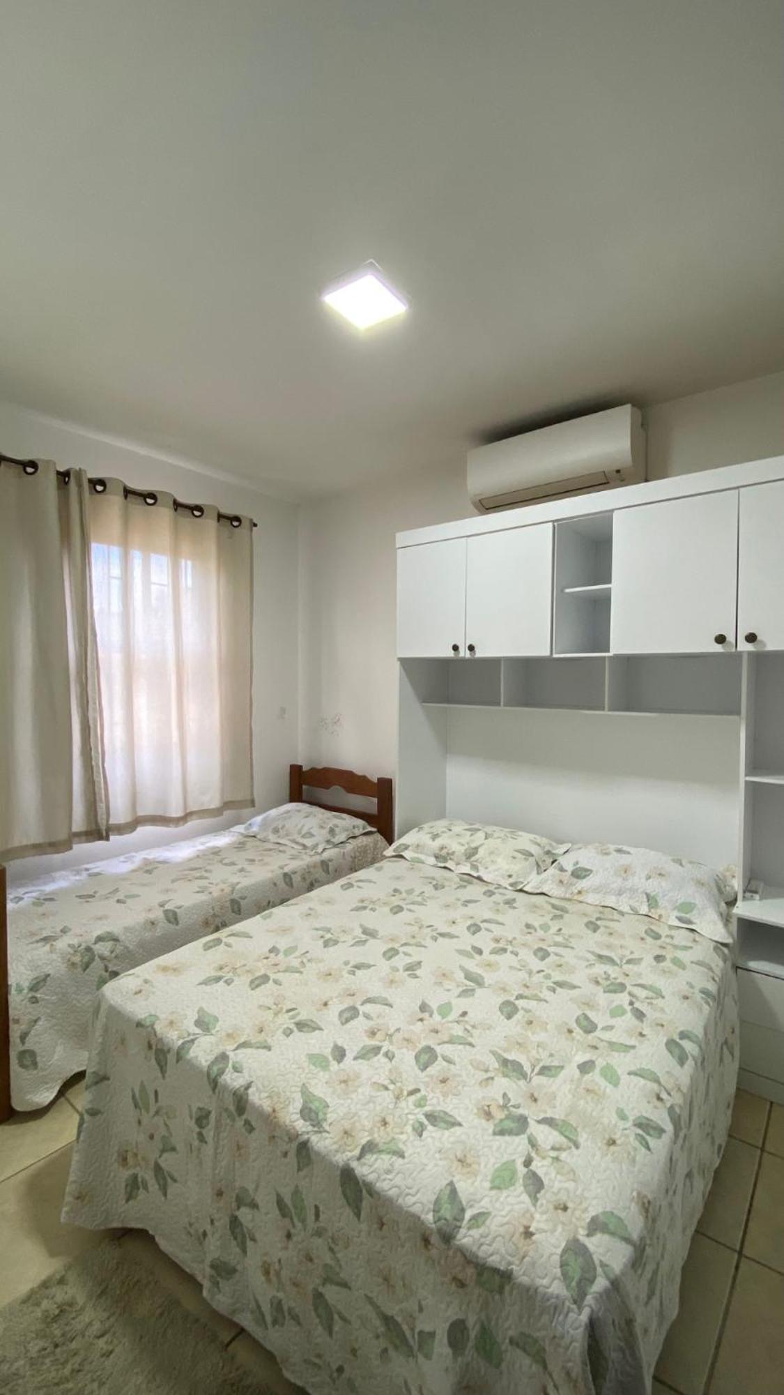 Amplo Sobrado Perto Da * Florianópolis