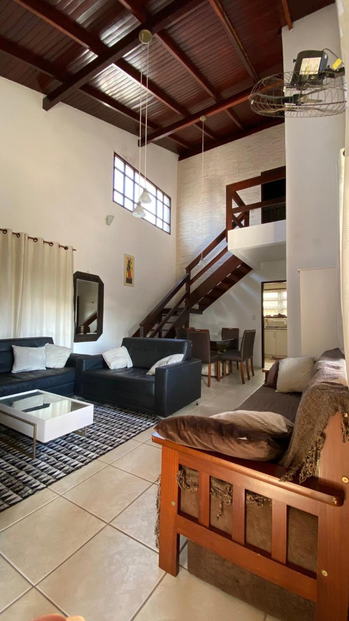 Casa de férias Amplo Sobrado Perto Da *